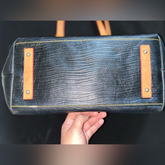 Dooney & Bourke Black Leather Grommet Shopper style - Picture 6 of 11